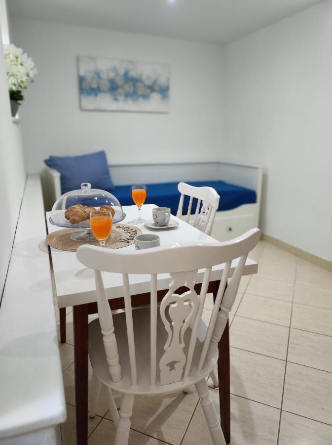 Stone House Lovric Apartman Kaštela Kültér fotó