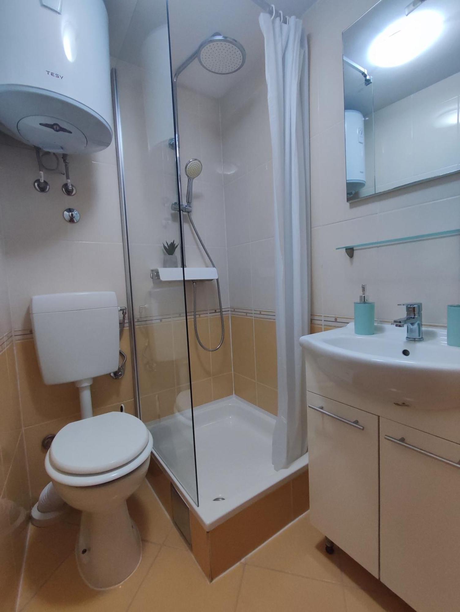 Stone House Lovric Apartman Kaštela Szoba fotó
